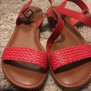 Women’s sandals